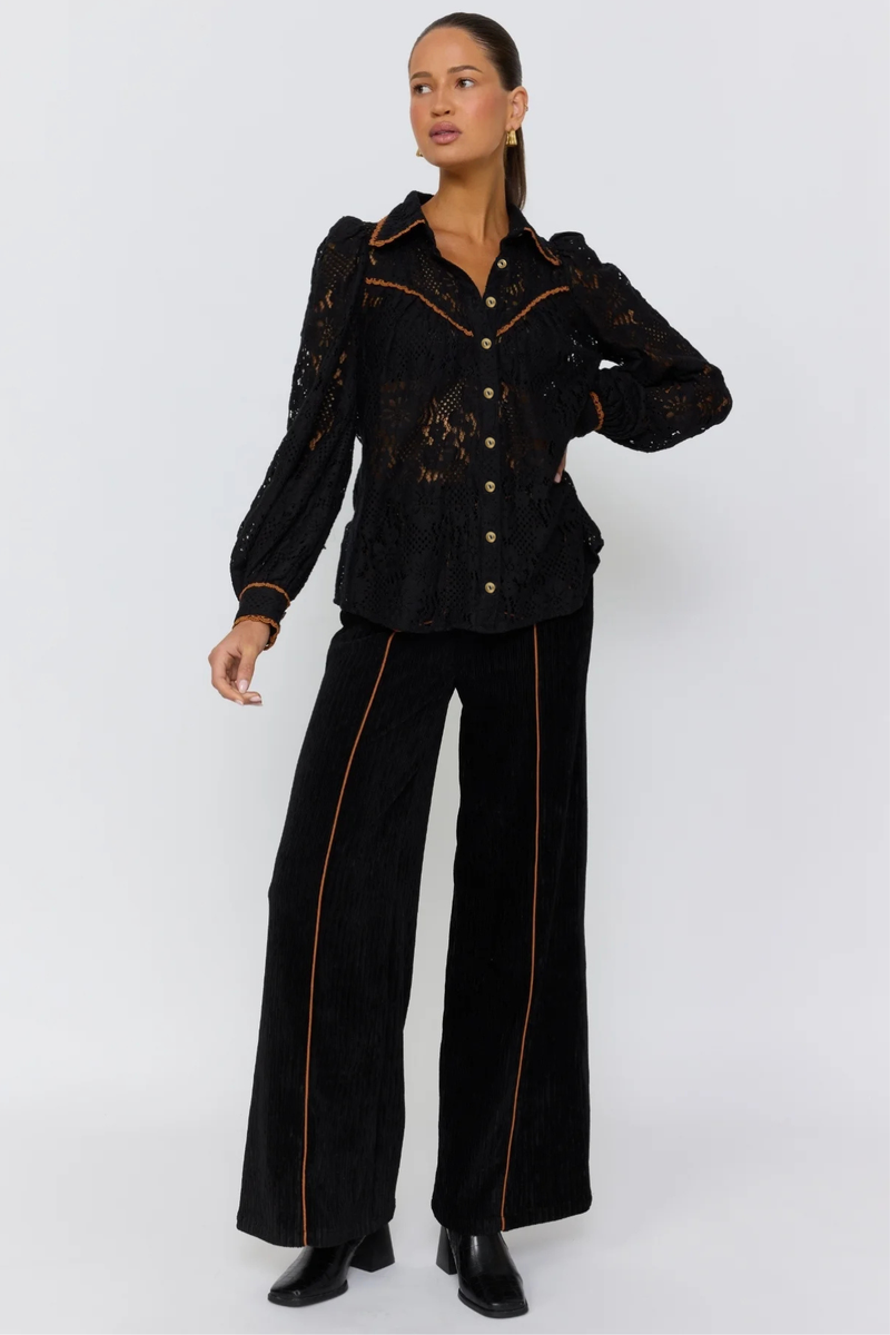 Adriana Blouse | Lace Poet Sleeve with Statement Collar – Nine